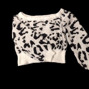 Crop heavy sweater